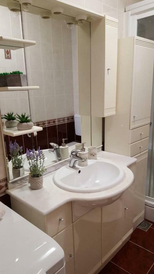 Ferienwohnung Apartman Luly Kaštela Exterior foto